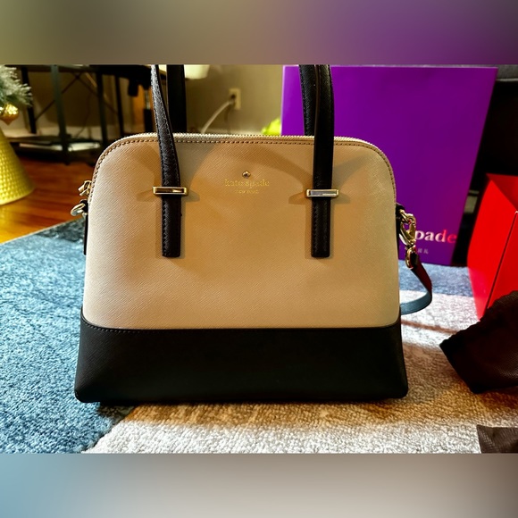Kate Spade Cedar Street Maise Medium Beige/Black Crossbody - Picture 2 of 15